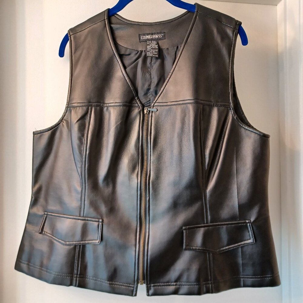 Counterparts black faux leather vest - Size 16